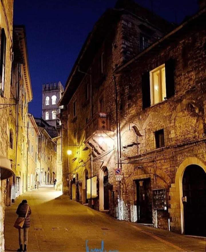 Ferienwohnung Le Volte Di Via Portica Assisi Exterior foto
